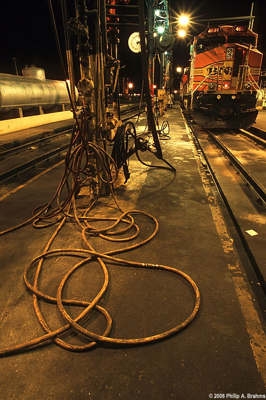 bnsf4691_night