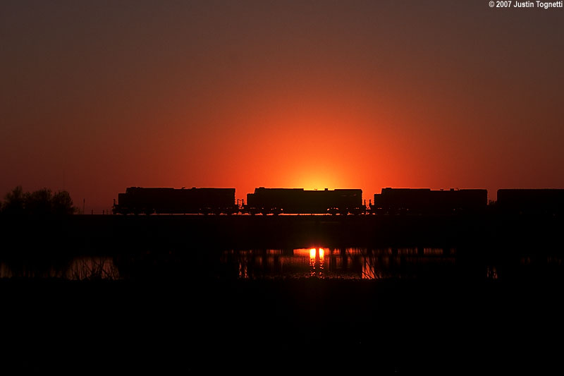 bnsf7635_sunset