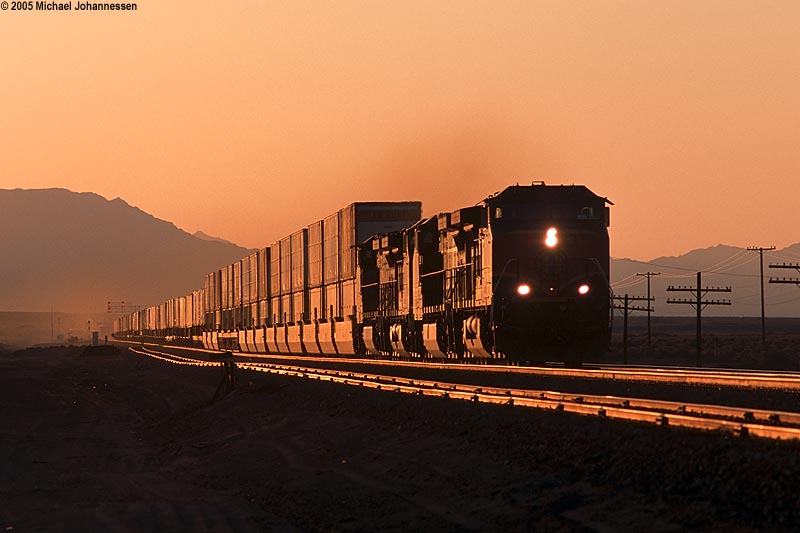 bnsf1094_glint