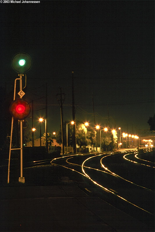 davis_signal_night