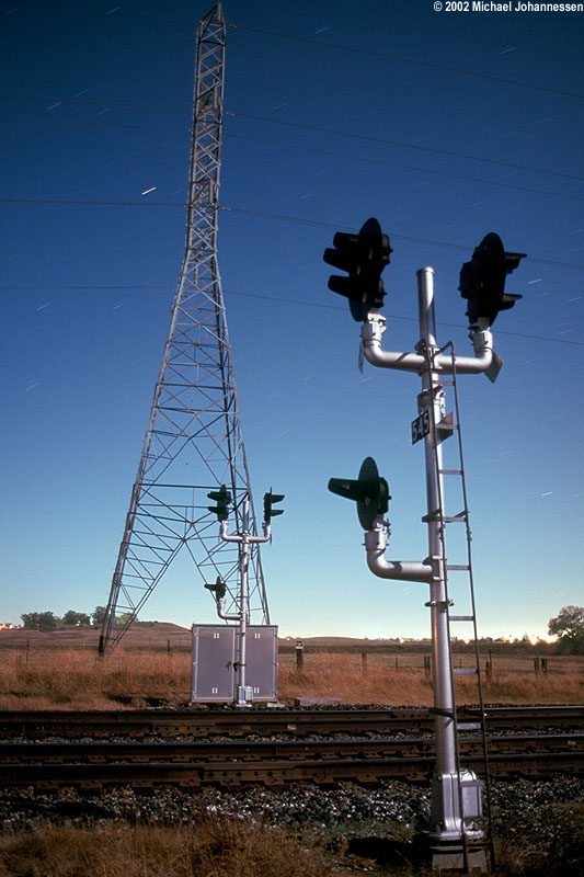 elmira_signals_night