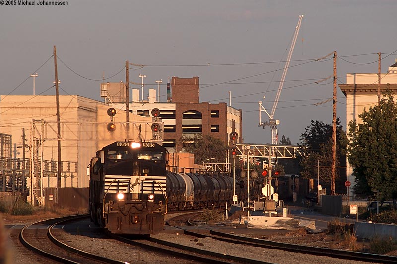 ns8895