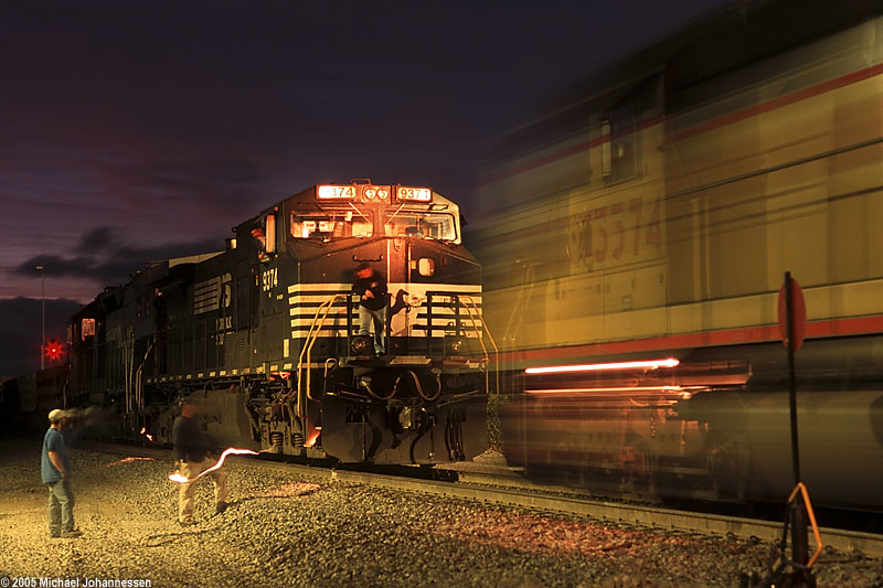 ns9374_night