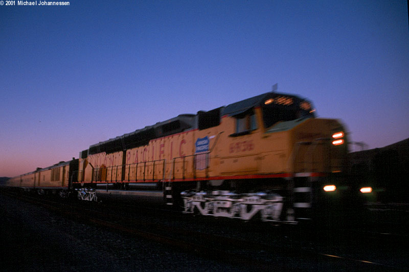 up6936_twilight